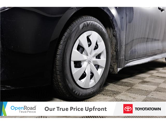 2023 Toyota Corolla Hatchback Base (Stk: U14006L) in London - Image 12 of 29