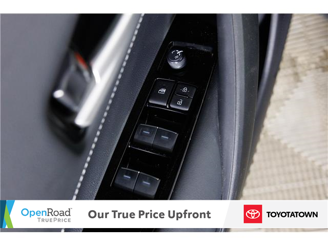 2023 Toyota Corolla Hatchback Base (Stk: U14006L) in London - Image 13 of 29