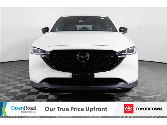 2023 Mazda CX-5 Sport Design w/Turbo (Stk: U14038) in London - Image 2 of 34