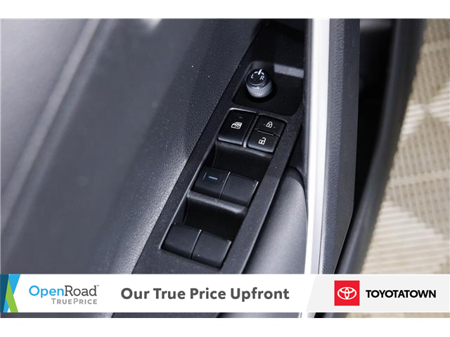 2023 Toyota Corolla Cross Hybrid SE (Stk: L0171A) in London - Image 13 of 30