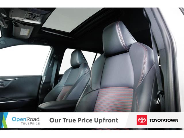 2022 Toyota RAV4 Prime XSE (Stk: U14020) in London - Image 17 of 36