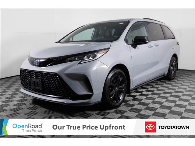 2025 Toyota Sienna XSE 7-Passenger (Stk: L0185L) in London - Image 1 of 37