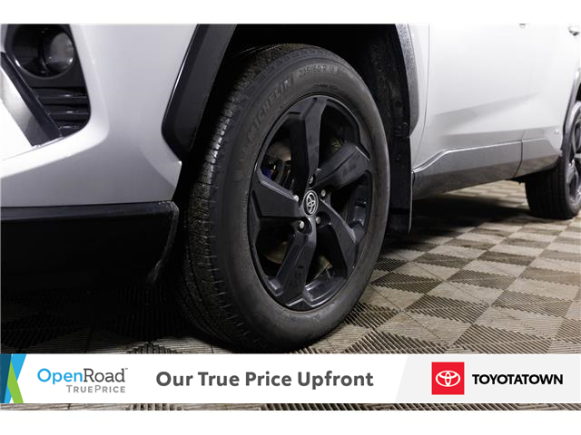 2020 Toyota RAV4 Hybrid XLE (Stk: U14053) in London - Image 13 of 35