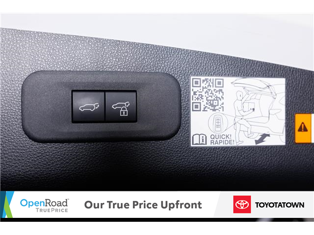 2025 Toyota Crown Signia Limited (Stk: U14052) in London - Image 10 of 35