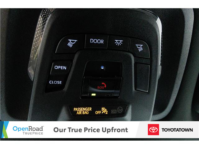 2025 Toyota Crown Signia Limited (Stk: U14052) in London - Image 26 of 35