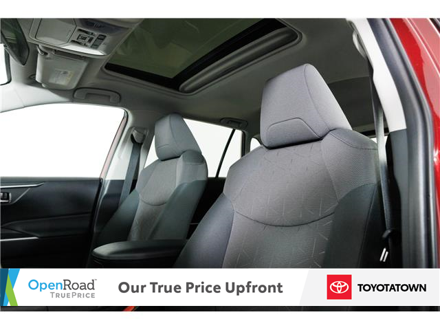 2024 Toyota RAV4 Hybrid XLE (Stk: U14055L) in London - Image 17 of 33