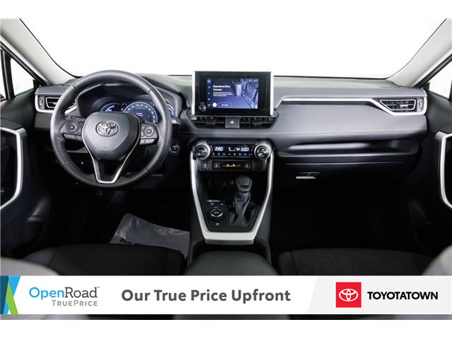 2024 Toyota RAV4 Hybrid XLE (Stk: U14055L) in London - Image 18 of 33