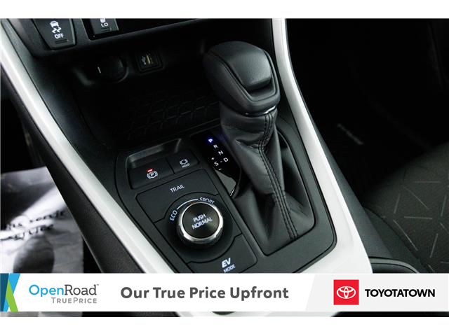 2024 Toyota RAV4 Hybrid XLE (Stk: U14055L) in London - Image 31 of 33