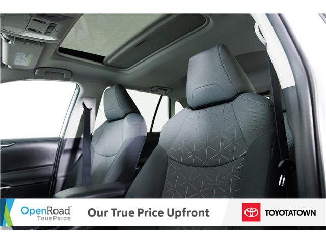 2021 Toyota RAV4 Hybrid XLE (Stk: U14062) in London - Image 8 of 10