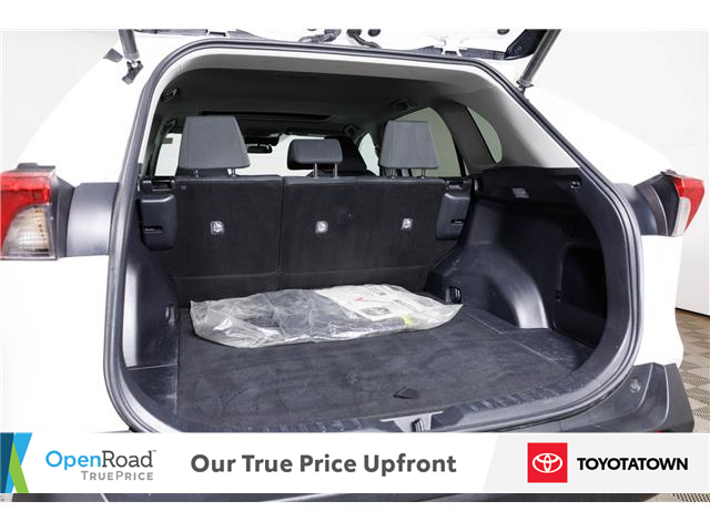 2021 Toyota RAV4 XLE (Stk: K1715L) in London - Image 9 of 33