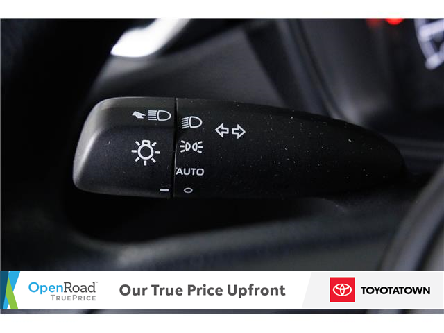 2021 Toyota Corolla LE (Stk: L0201L) in London - Image 18 of 28