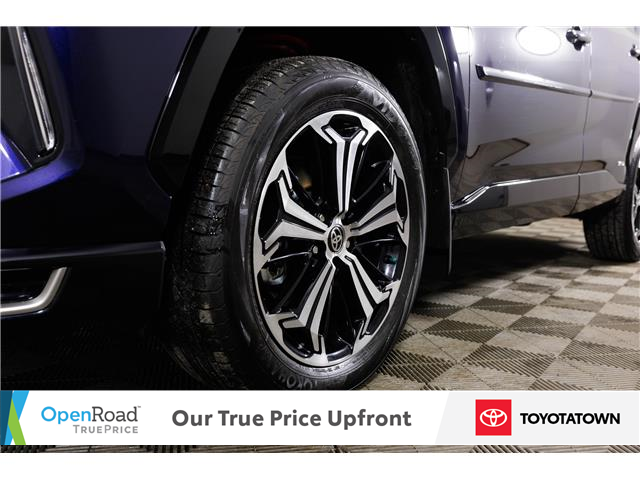 2025 Toyota RAV4 Plug-In Hybrid XSE (Stk: U14072) in London - Image 13 of 36