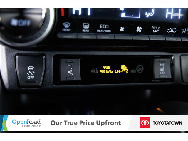 2025 Toyota RAV4 Plug-In Hybrid XSE (Stk: U14072) in London - Image 31 of 36