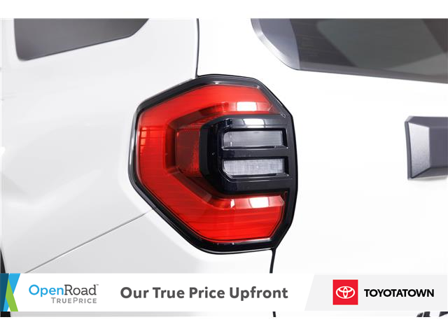 2025 Toyota 4Runner Hybrid Base (Stk: U14076) in London - Image 8 of 36