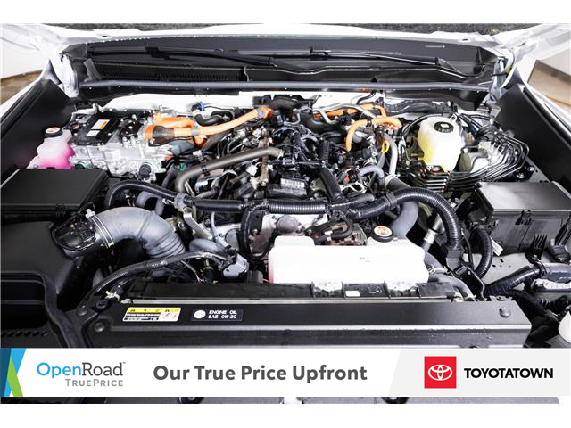 2025 Toyota 4Runner Hybrid Base (Stk: U14076) in London - Image 12 of 36