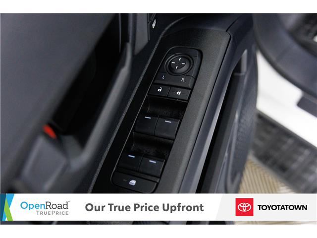 2025 Toyota 4Runner Hybrid Base (Stk: U14076) in London - Image 14 of 36