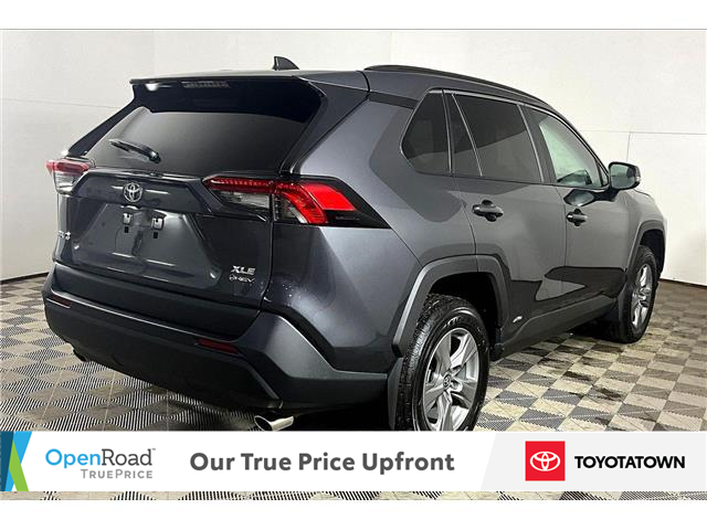 2025 Toyota RAV4 Hybrid XLE (Stk: U14086) in London - Image 2 of 35