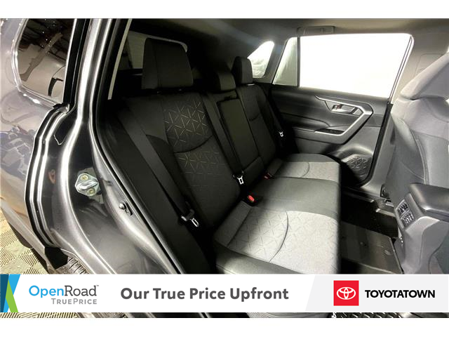 2025 Toyota RAV4 Hybrid XLE (Stk: U14086) in London - Image 29 of 35