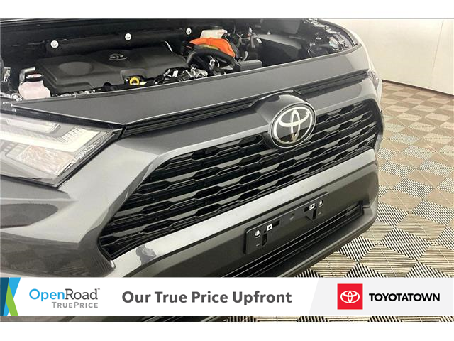 2025 Toyota RAV4 Hybrid XLE (Stk: U14086) in London - Image 30 of 35