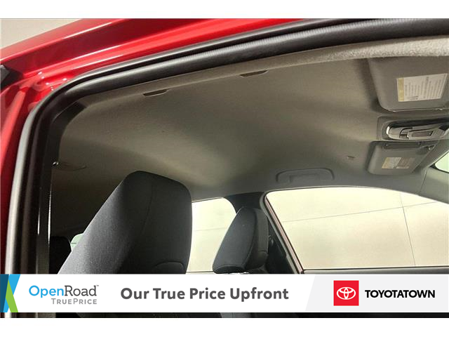 2022 Toyota Corolla Cross LE (Stk: L0285L) in London - Image 17 of 35
