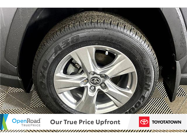 2023 Toyota RAV4 XLE (Stk: L0309A) in London - Image 8 of 35