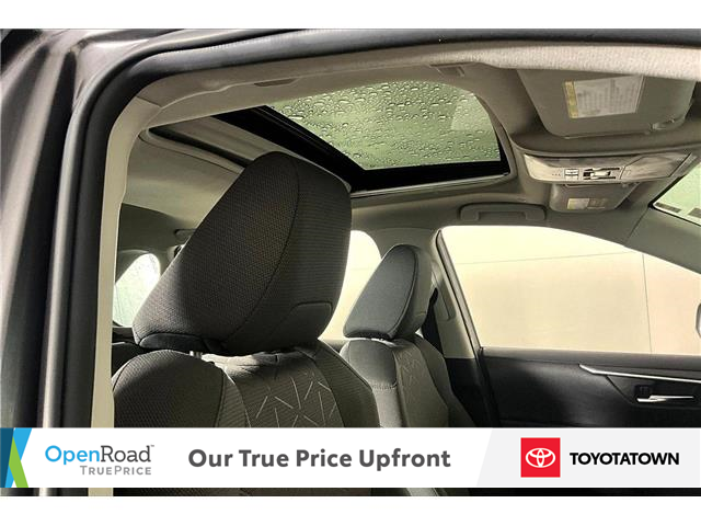 2023 Toyota RAV4 XLE (Stk: L0309A) in London - Image 17 of 35