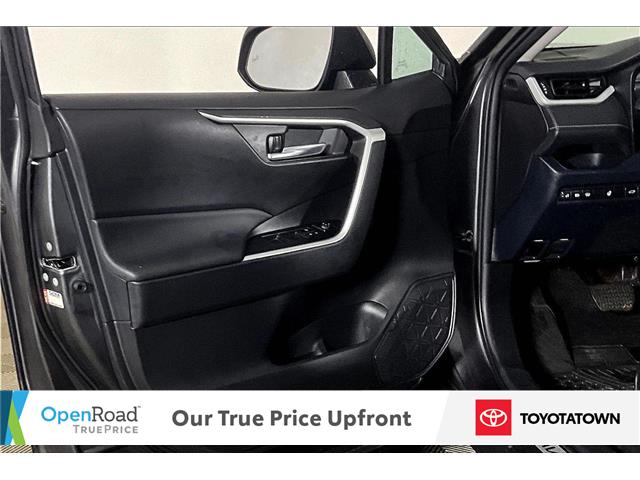 2023 Toyota RAV4 XLE (Stk: L0309A) in London - Image 18 of 35