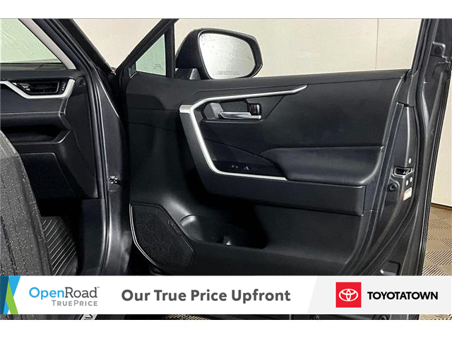 2023 Toyota RAV4 XLE (Stk: L0309A) in London - Image 19 of 35