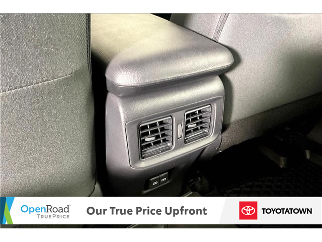 2023 Toyota RAV4 XLE (Stk: L0309A) in London - Image 25 of 35