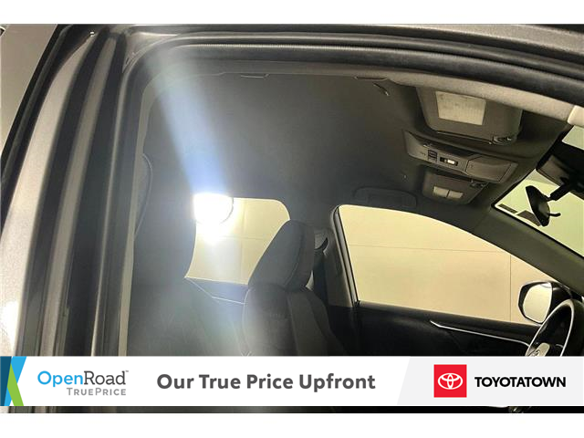 2023 Toyota RAV4 LE (Stk: L0335L) in London - Image 17 of 35