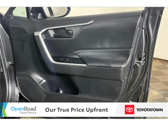 2023 Toyota RAV4 LE (Stk: L0335L) in London - Image 19 of 35