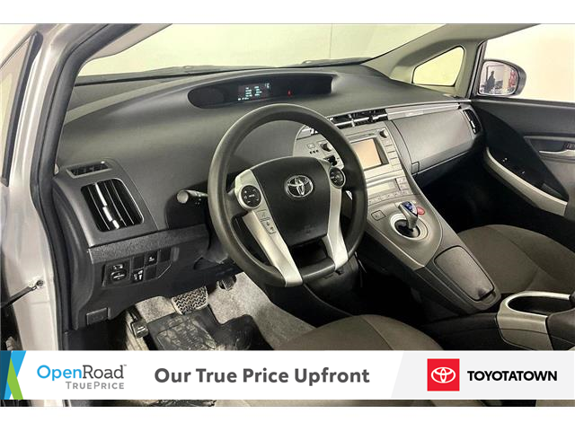 2014 Toyota Prius Base (Stk: U14097) in London - Image 13 of 35 2014 Toyota Prius Base (Stk: U14097) in London - Image 13 of 35