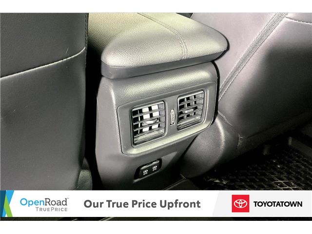 2020 Toyota RAV4 XLE (Stk: U14094) in London - Image 25 of 35