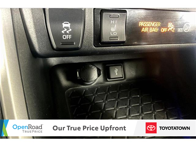 2020 Toyota RAV4 XLE (Stk: U14094) in London - Image 26 of 35