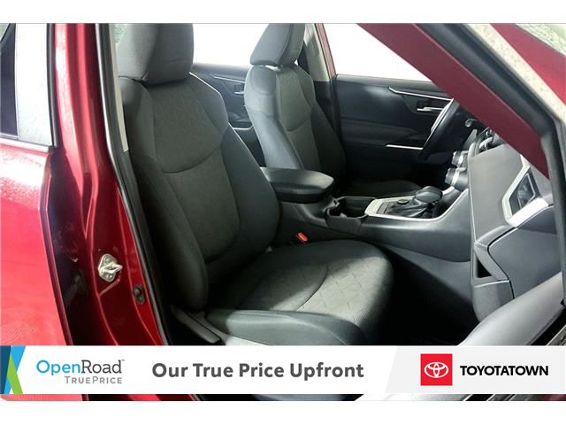 2019 Toyota RAV4 Hybrid XLE (Stk: L0269A) in London - Image 7 of 35