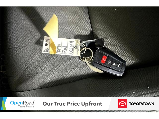 2019 Toyota RAV4 Hybrid XLE (Stk: L0269A) in London - Image 10 of 35