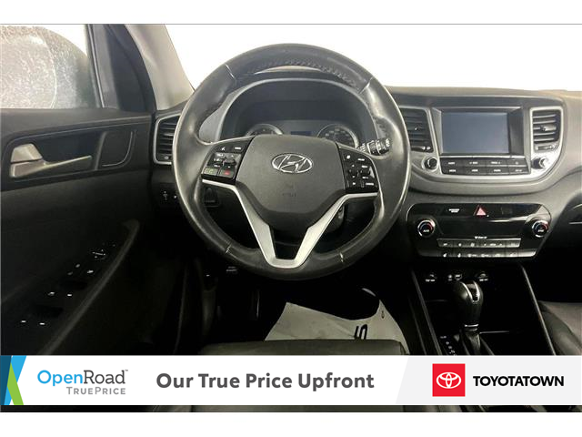 2018 Hyundai Tucson SE 2.0L (Stk: L0308A) in London - Image 5 of 35