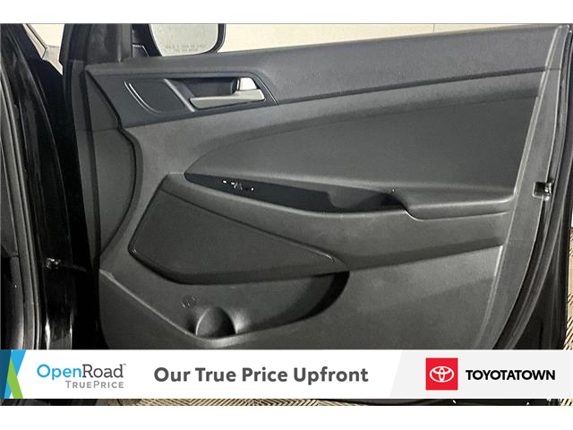 2018 Hyundai Tucson SE 2.0L (Stk: L0308A) in London - Image 19 of 35