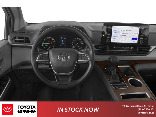 2025 Toyota Sienna LE 8-Passenger (Stk: N47767) in St. Johns - Image 5 of 13