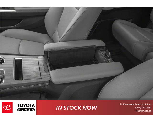 2025 Toyota Sienna XLE 8-Passenger (Stk: N47947) in St. Johns - Image 9 of 13