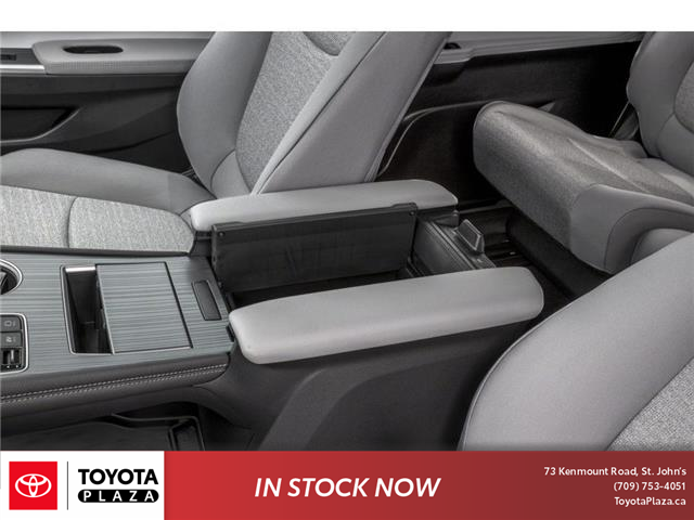 2025 Toyota Sienna LE 8-Passenger (Stk: N47855) in St. Johns - Image 12 of 13