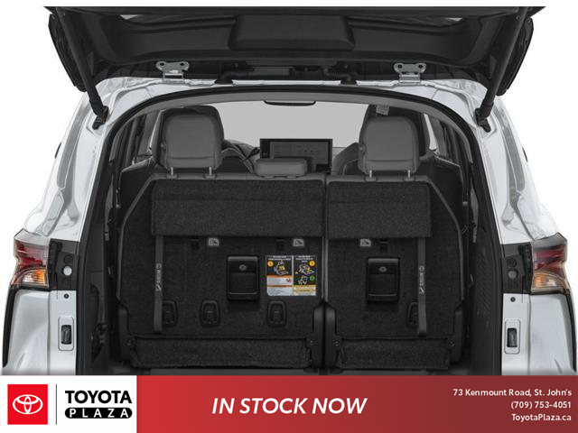 2025 Toyota Sienna XLE 8-Passenger (Stk: N47947) in St. Johns - Image 12 of 13