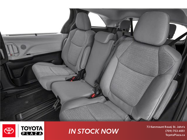 2025 Toyota Sienna LE 8-Passenger (Stk: N47959) in St. Johns - Image 11 of 13