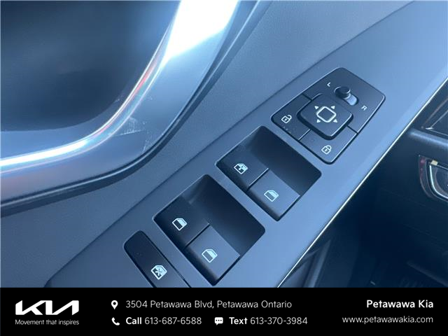 2025 Kia Niro Plug-In Hybrid EX (Stk: 25127) in Petawawa - Image 16 of 22