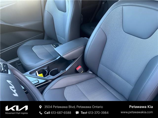 2025 Kia Niro Plug-In Hybrid EX (Stk: 25127) in Petawawa - Image 18 of 22