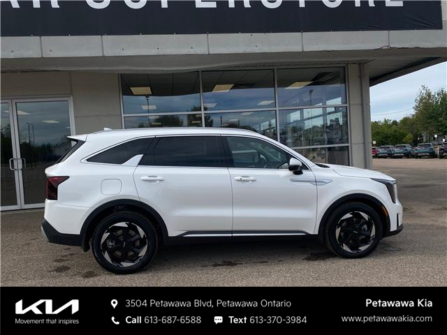 2025 Kia Sorento Plug-In Hybrid EX (Stk: 25186) in Petawawa - Image 4 of 33