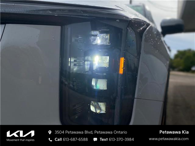 2025 Kia Sorento Plug-In Hybrid EX (Stk: 25186) in Petawawa - Image 9 of 33