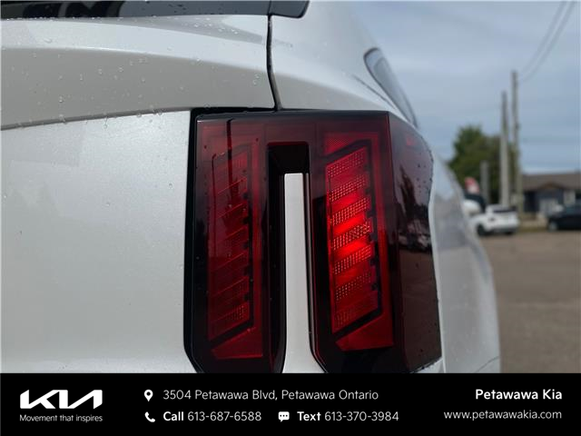 2025 Kia Sorento Plug-In Hybrid EX (Stk: 25186) in Petawawa - Image 11 of 33