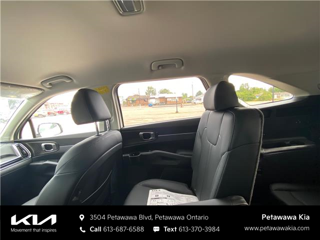 2025 Kia Sorento Plug-In Hybrid EX (Stk: 25186) in Petawawa - Image 26 of 33