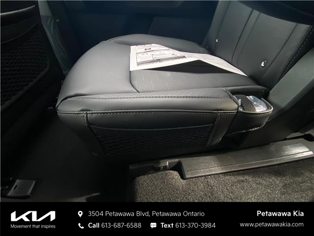 2025 Kia Sorento Plug-In Hybrid EX (Stk: 25186) in Petawawa - Image 27 of 33